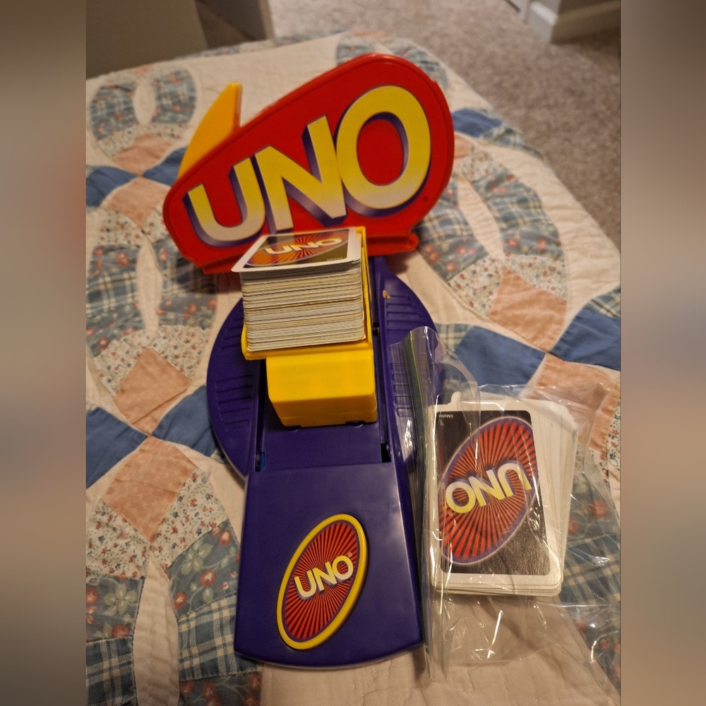 Vintage 1998 Uno Attack